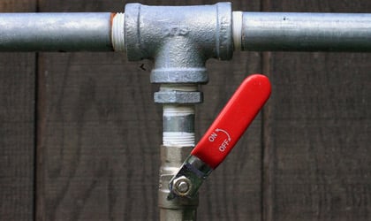 Clogged Gutters Can Lead To Leaks & Floods