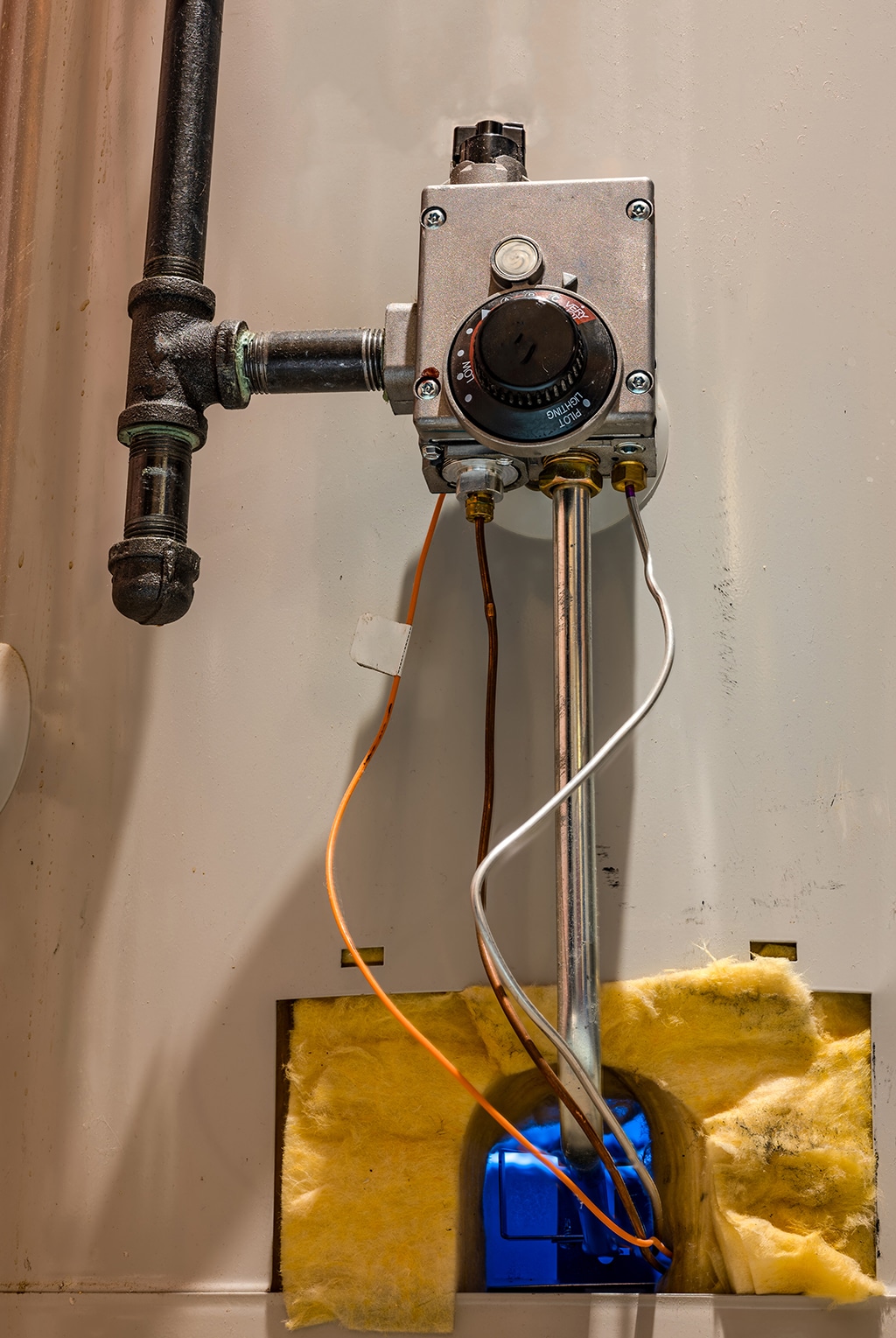 8 Issues That Indicate It May Be Time For A Water Heater Replacement | Myrtle Beach, SC