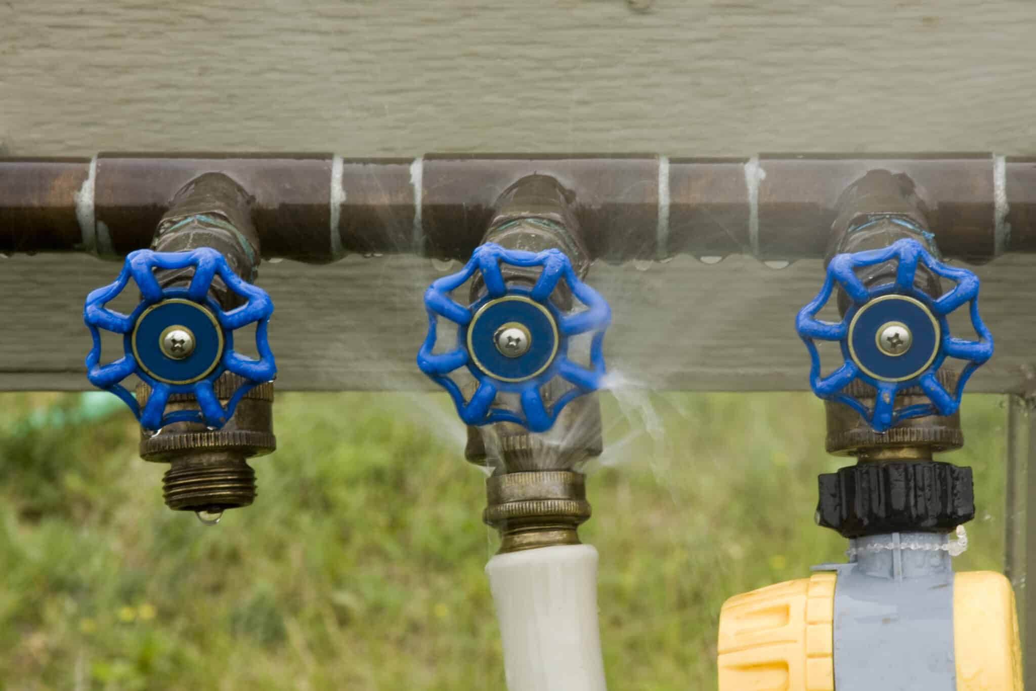 Leaking water faucet, Hose Bibs Leak.